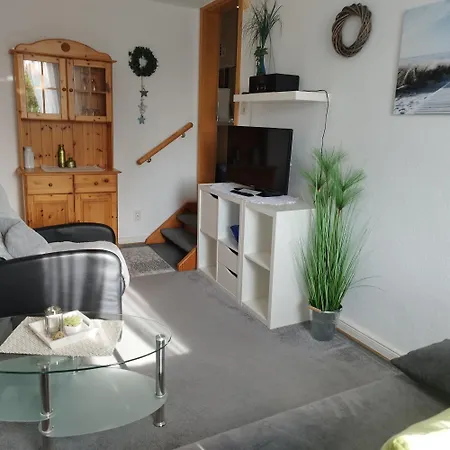 4, 2 Einzelbetten Und Schlafcouch, S Afe, Wlan 아파트 *